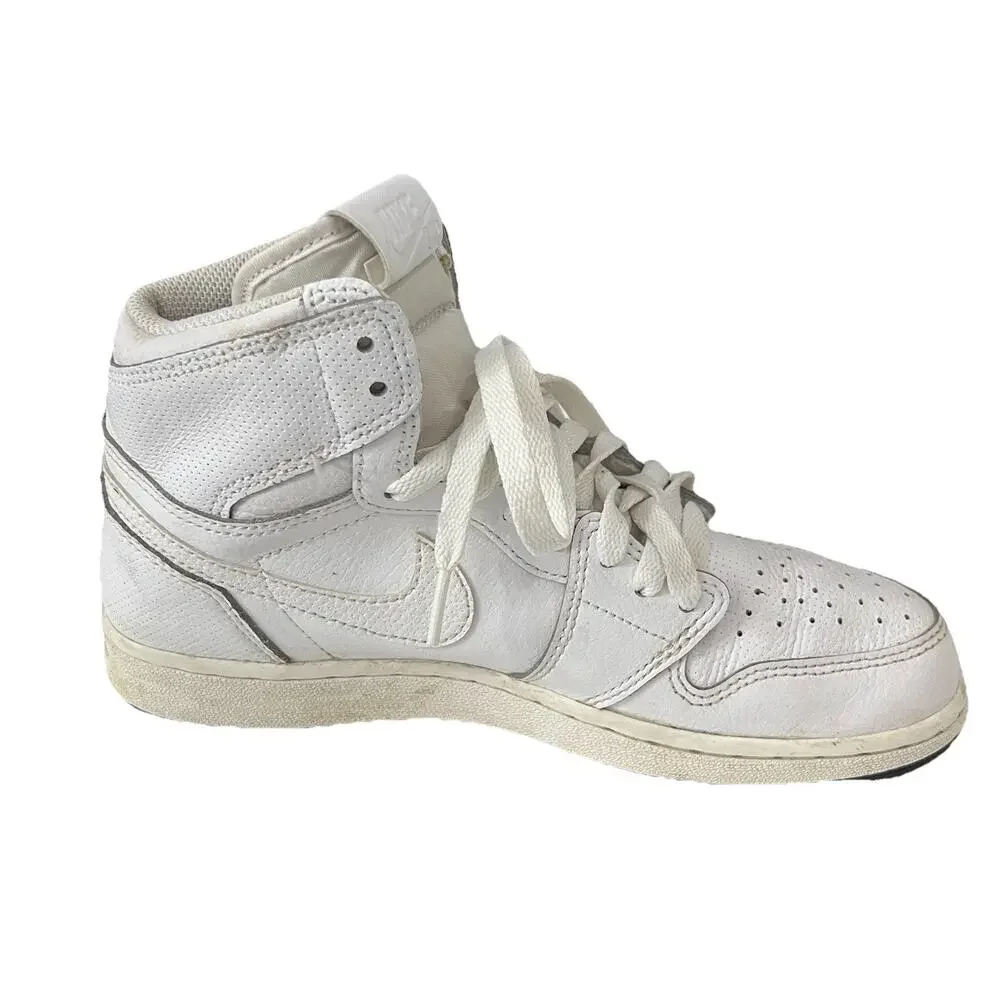 Nike Air Jordan 1 Perforated High 575441 100 Size 6.5Y White